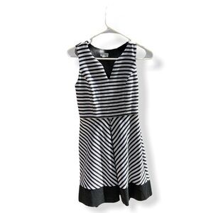 Maison Jules Black & White Sleeveless